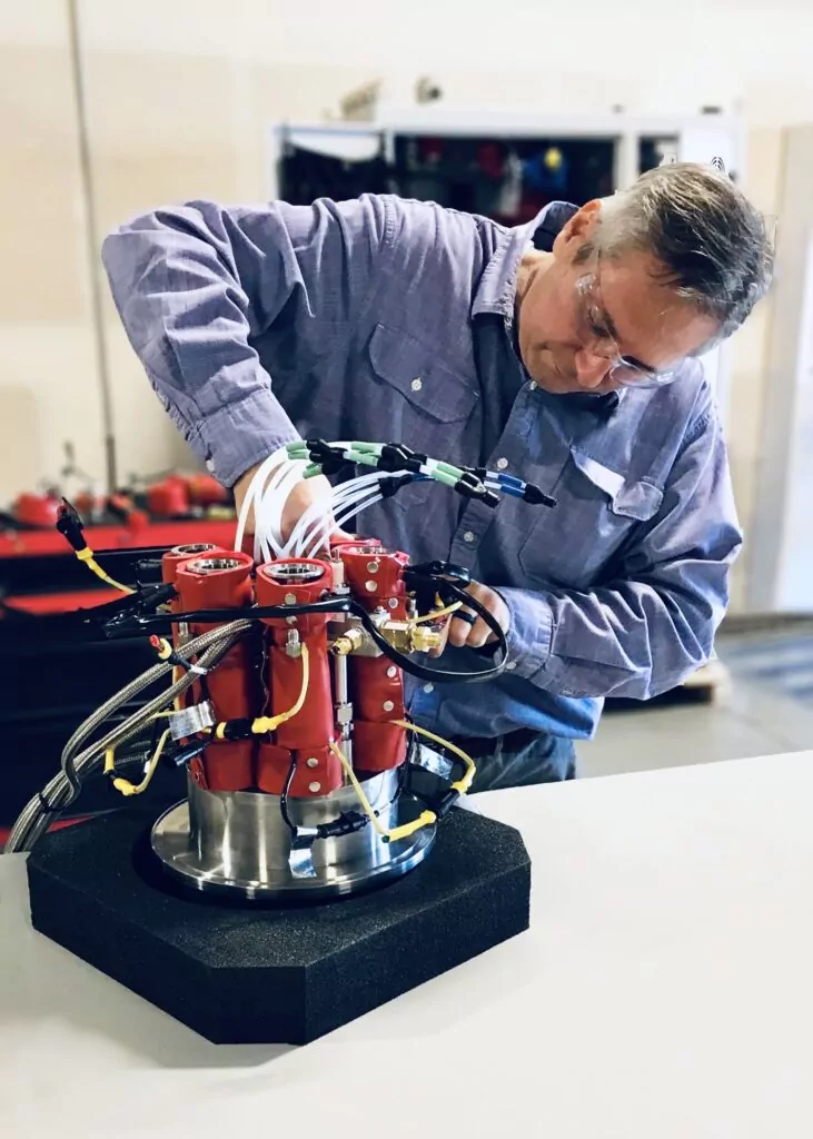 Fabrication and Repair NFORM Service | WGNSTAR